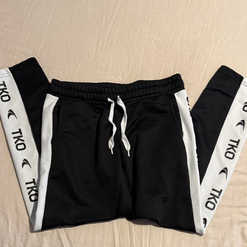 💜3/$12💜 TKO Black and White Track Pants
